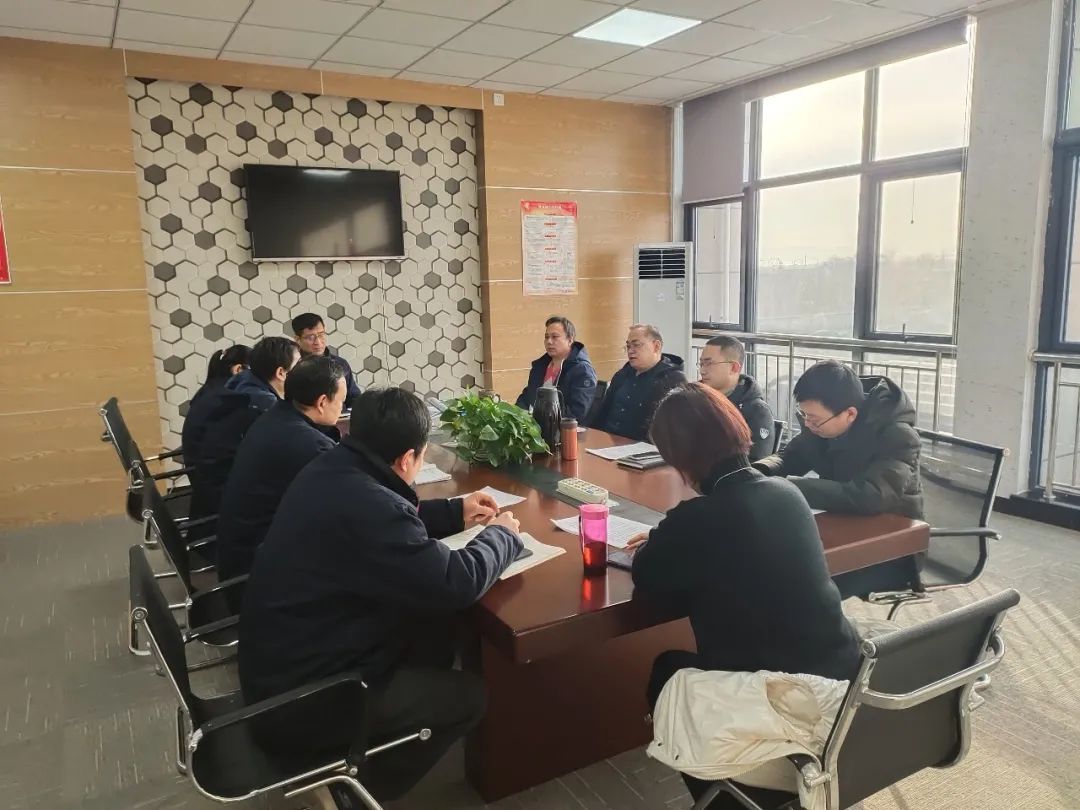 深刻反思 寻找问题 鼓舞士气 再创佳绩(图2)