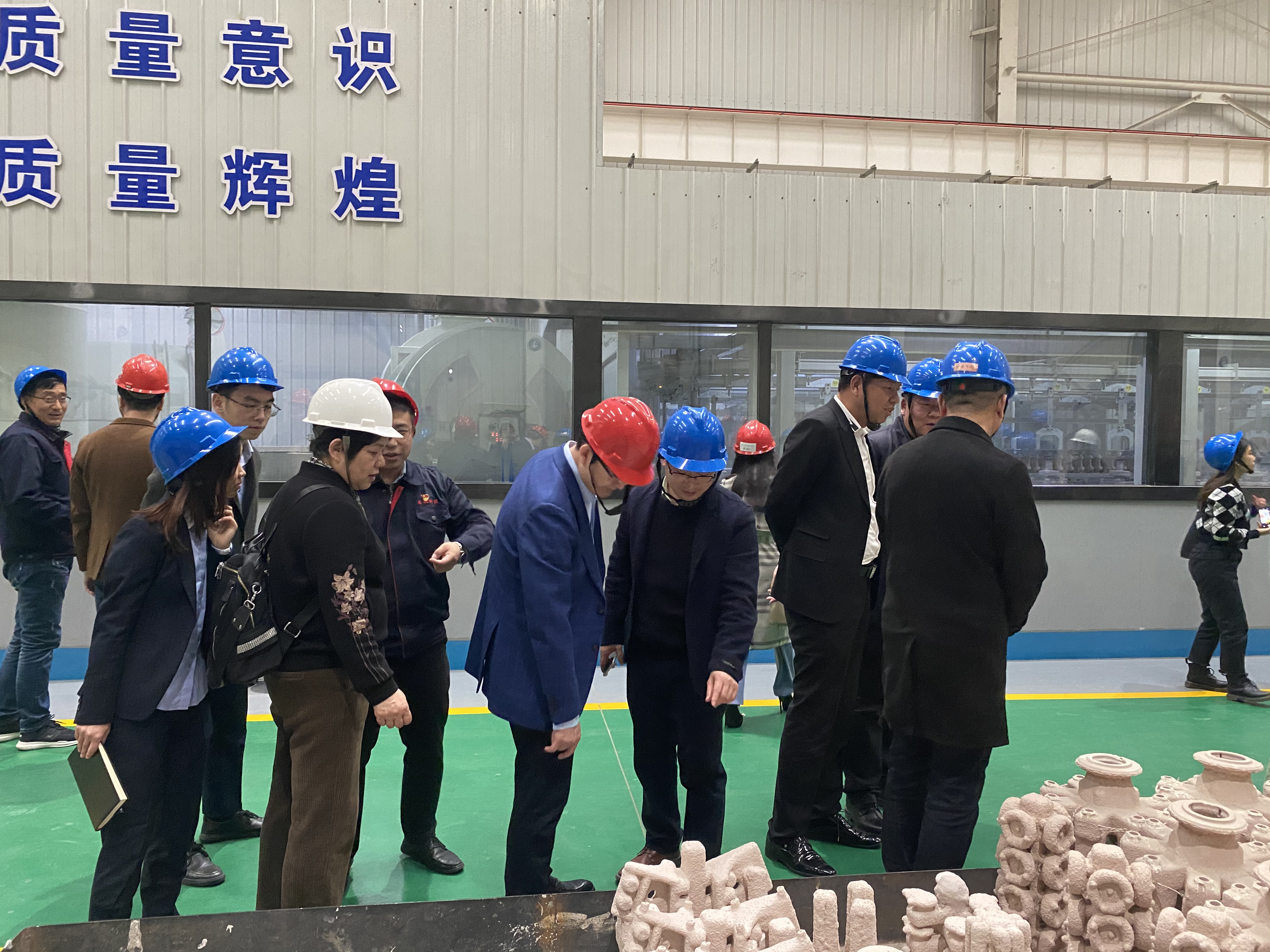 西安商业联合会商企代表莅临考察(图2)